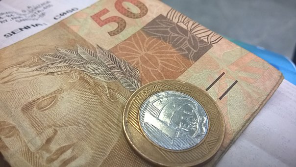高一政治下册说课稿范例